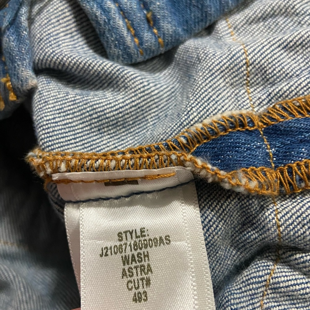 Veronica Beard Roz Drawstring Denim Jacket - Picture 15 of 15